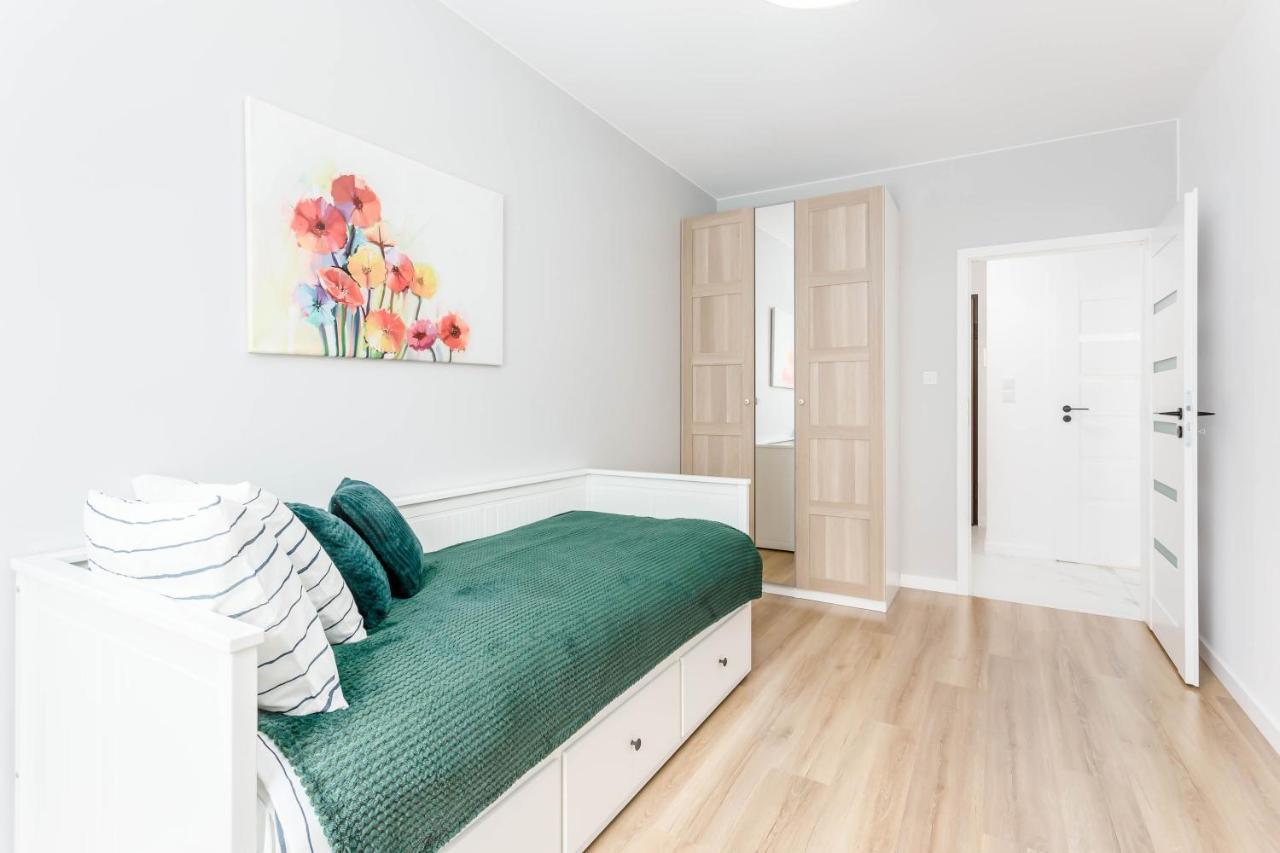 Enjoy! Ursus Apartment Warsaw