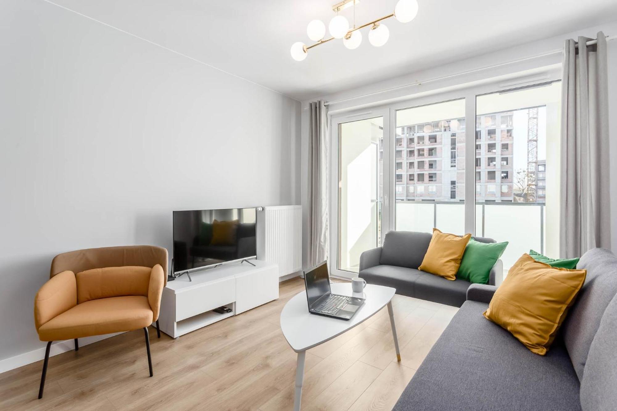 Enjoy! Ursus Apartment