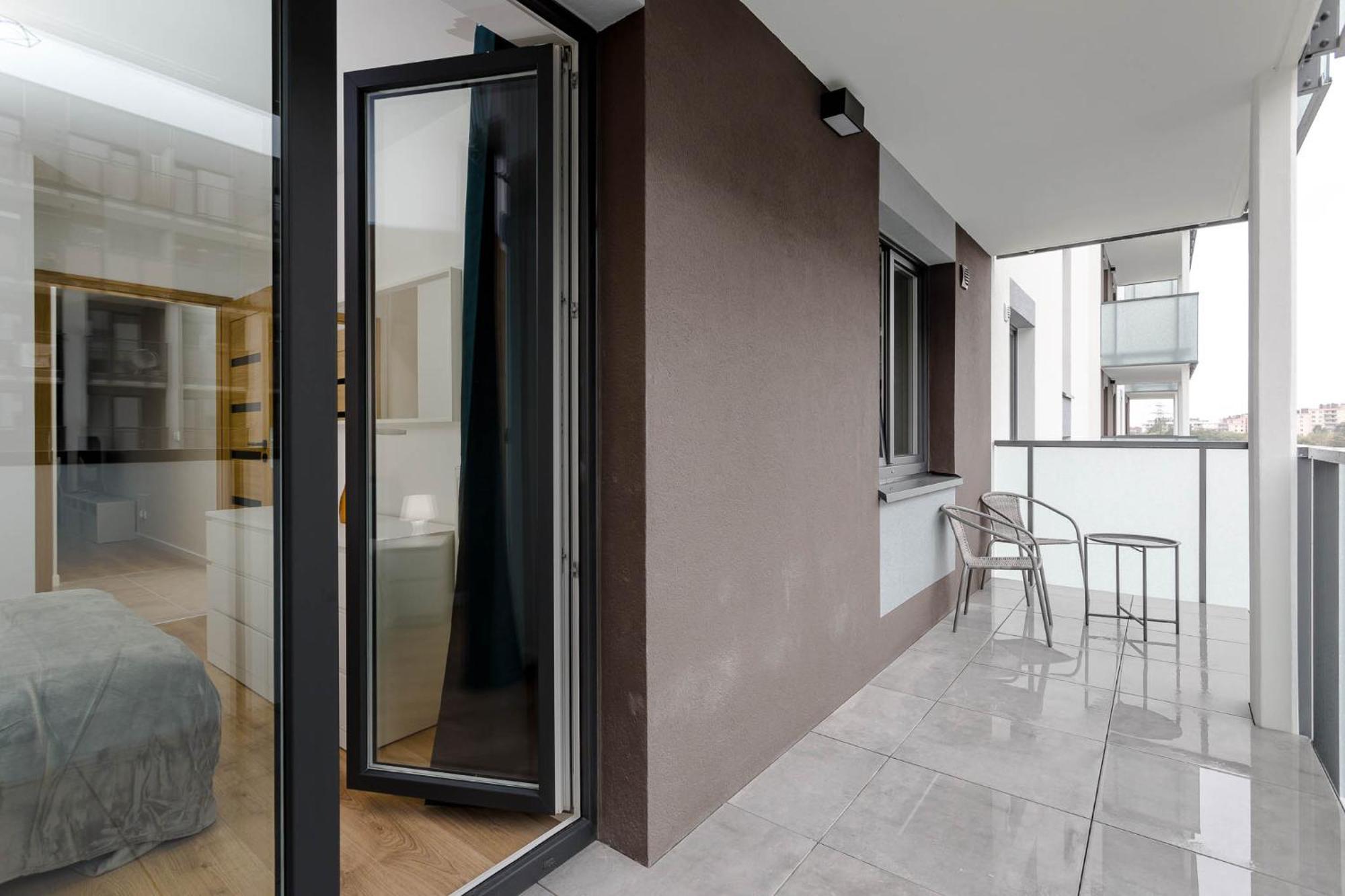 Enjoy! Ursus Apartment *